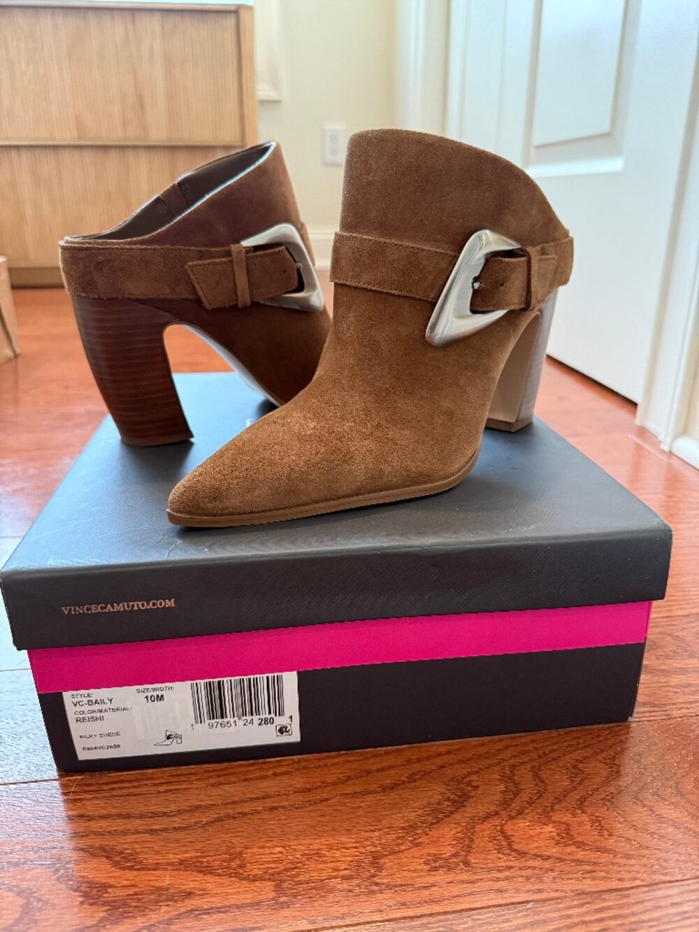 Vince Camuto Baily Suede Buckle Booties Reishi Brown Size 10M